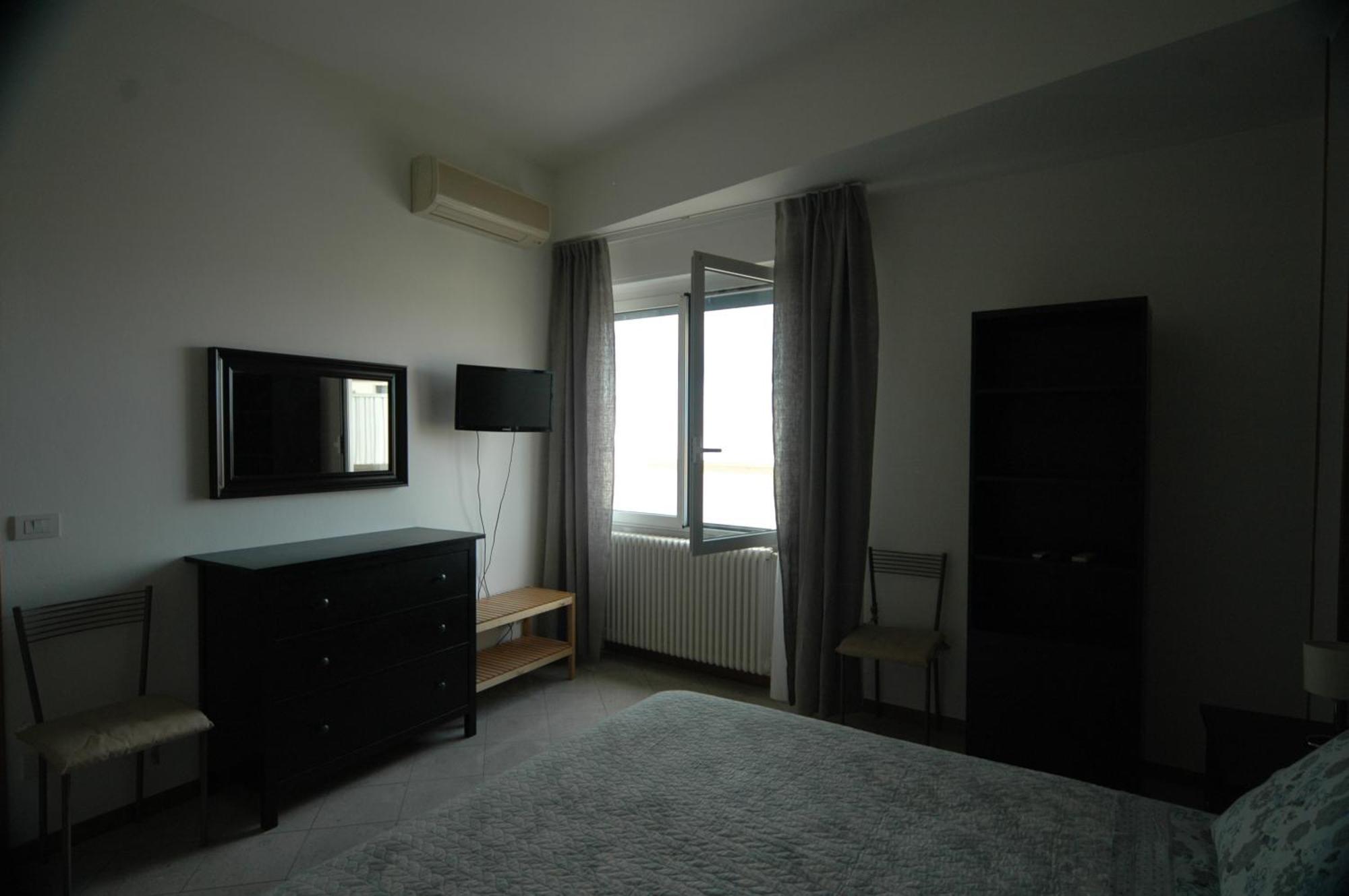 Casa Rosa Apartment Rimini Exterior photo