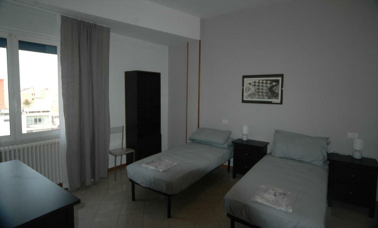 Casa Rosa Apartment Rimini Exterior photo