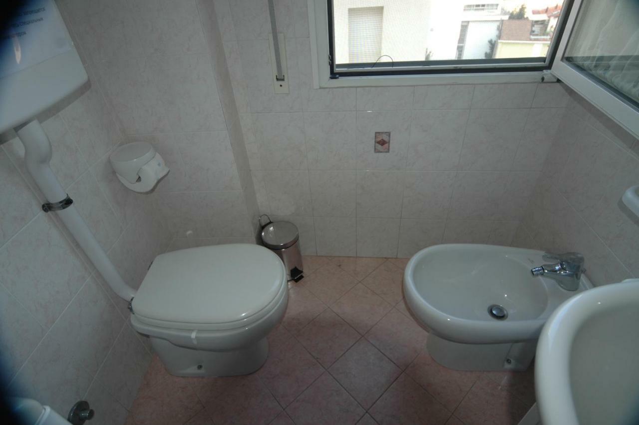 Casa Rosa Apartment Rimini Exterior photo